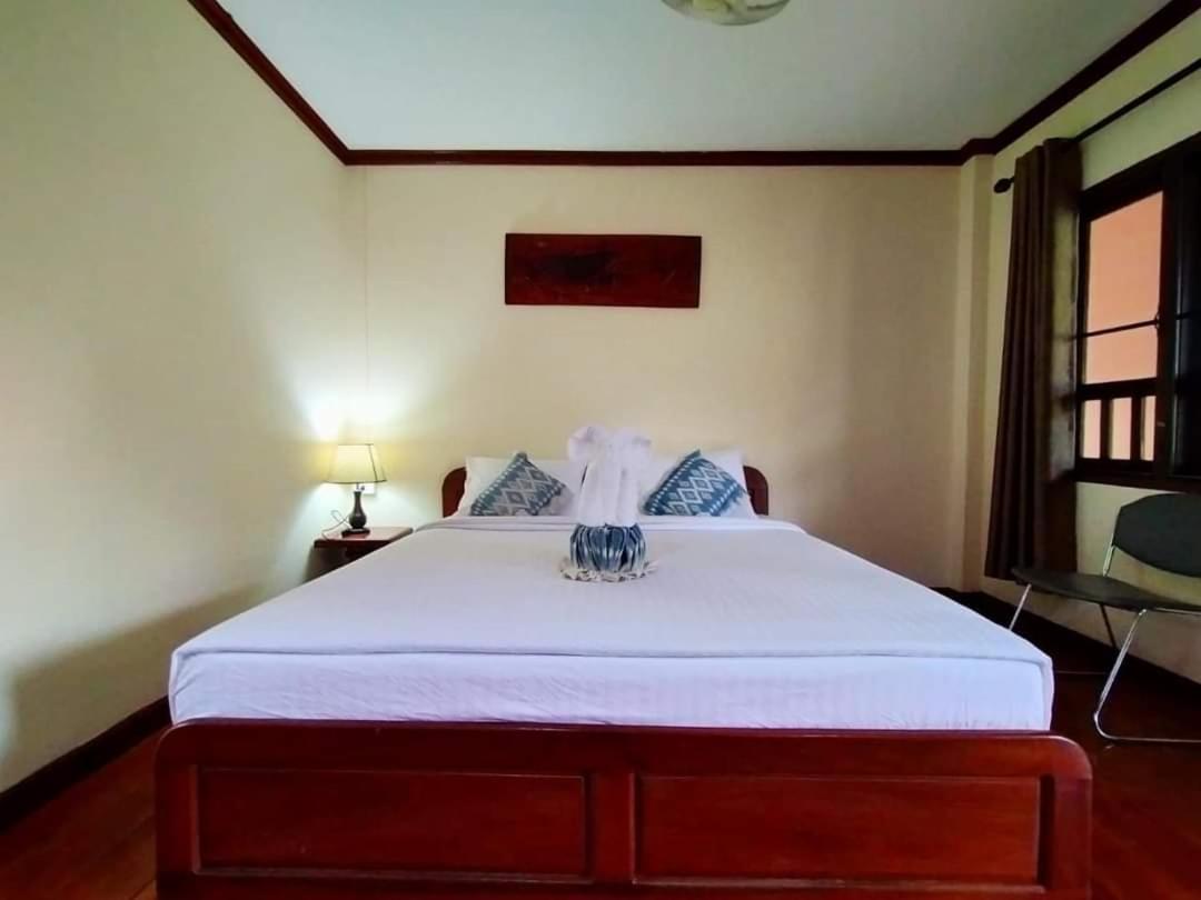 Phamarn View Guesthouse Ban Nahin-Nai Bagian luar foto