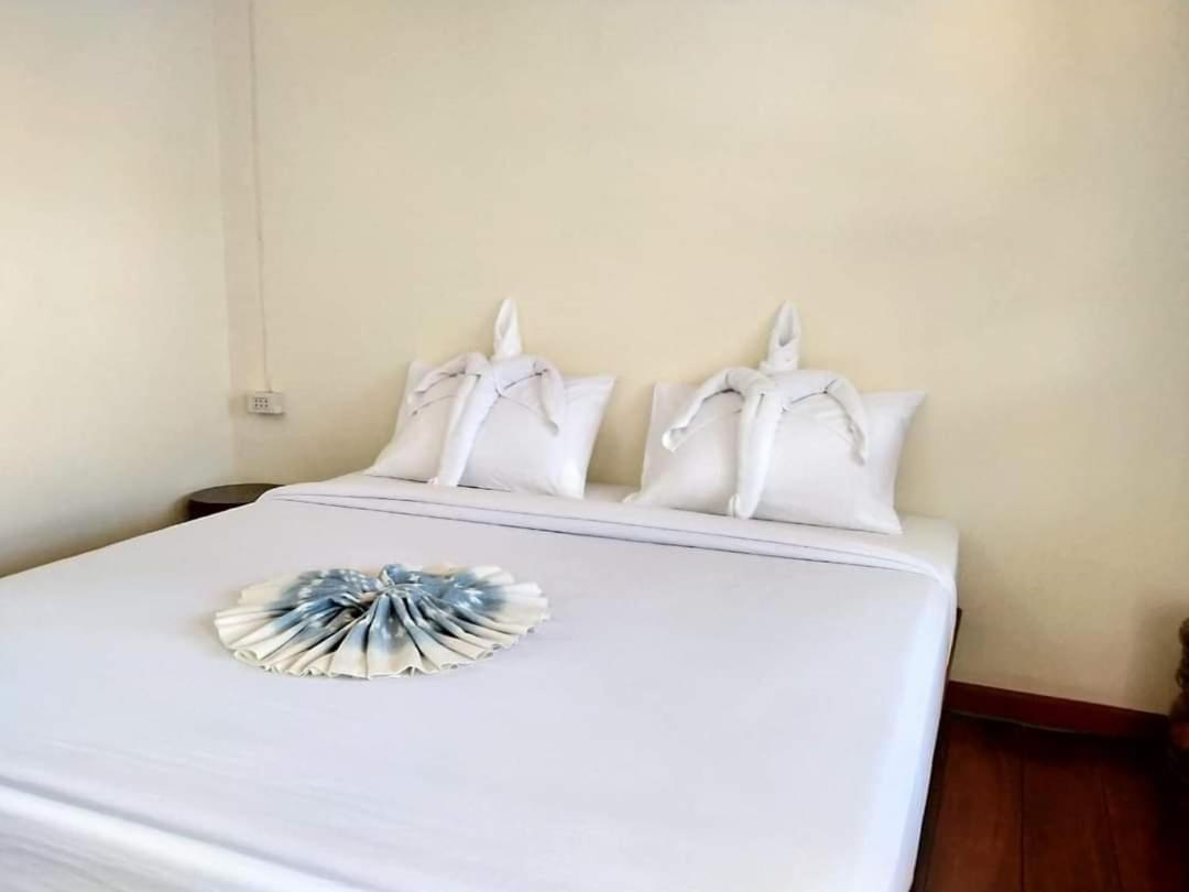 Phamarn View Guesthouse Ban Nahin-Nai Bagian luar foto