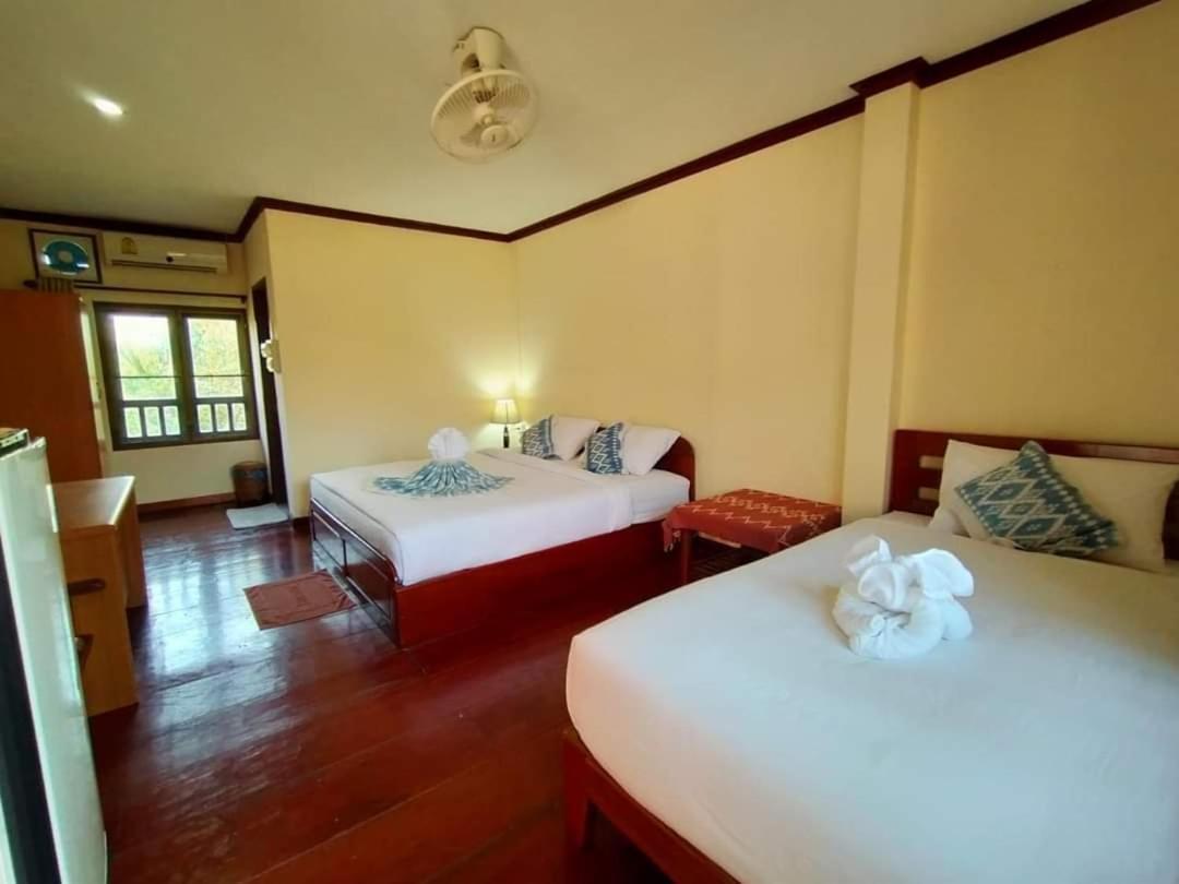 Phamarn View Guesthouse Ban Nahin-Nai Bagian luar foto